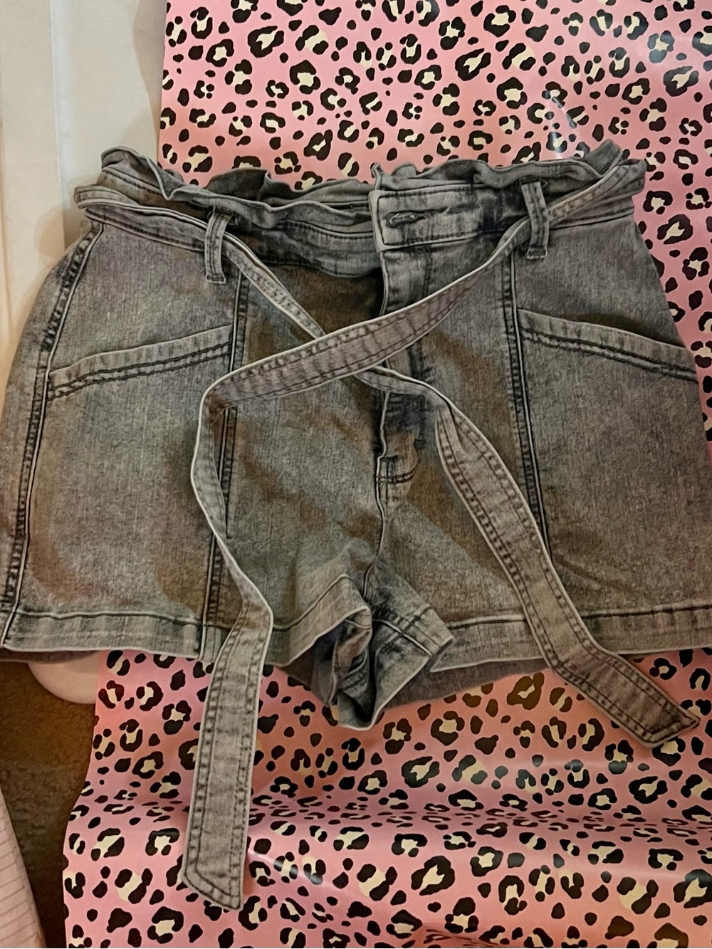 Universal Thread Washed Black Paperbagie Tie-Waist Denim Shorts